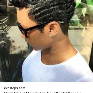 Meet your Posher, Iris